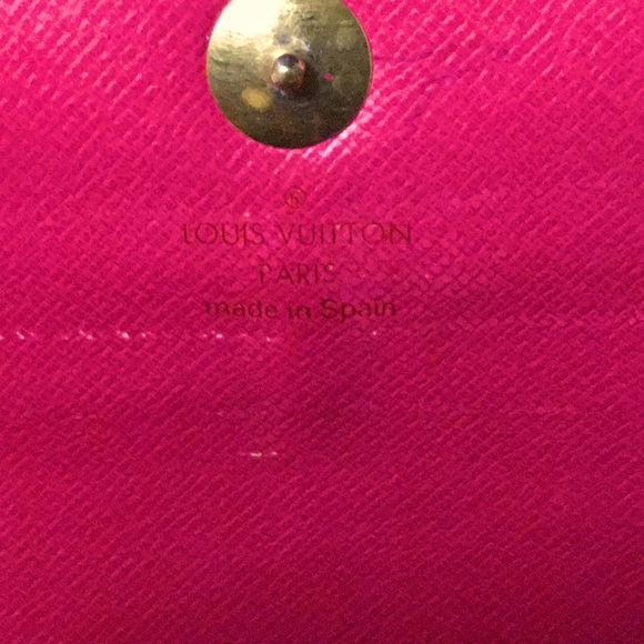 Louis Vuitton Wallet - Picture 4 of 7